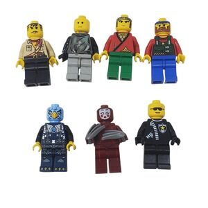 Lot of 7 Lego Minifigures Various Characters Action Figures Luke Police Ninja